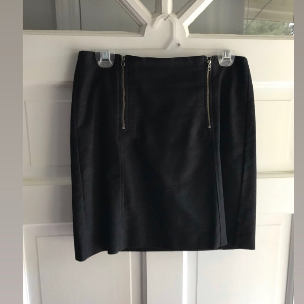 LOFT Black Pencil Skirt